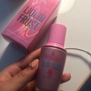 Jeffree Star Liquid Frost in Ice Queen